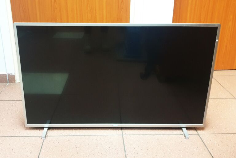 TELEWIZOR PHILIPS 43PFS5525/12 + PILOT