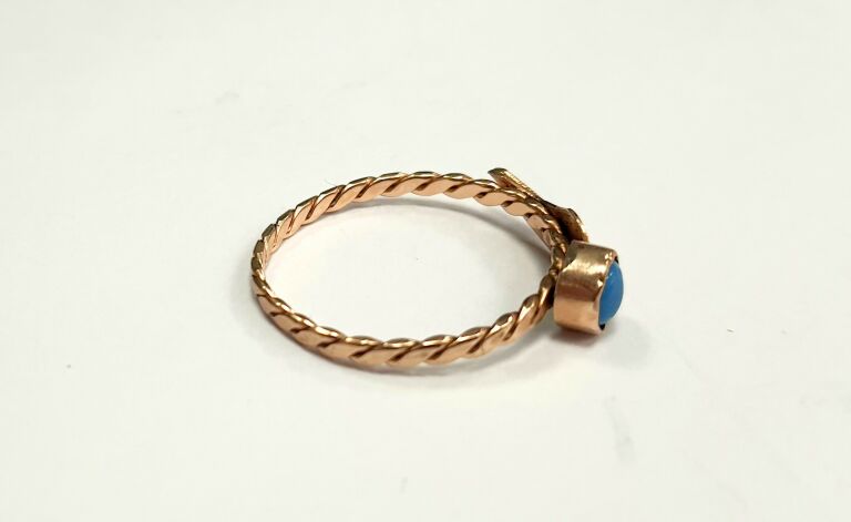 p585-zloty-pierscionek-137gr-rozm-15-stan-uzywany