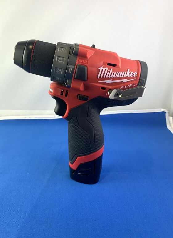 WKRĘTARKA MILWAUKEE M12 FDD + AKU 3.0AH