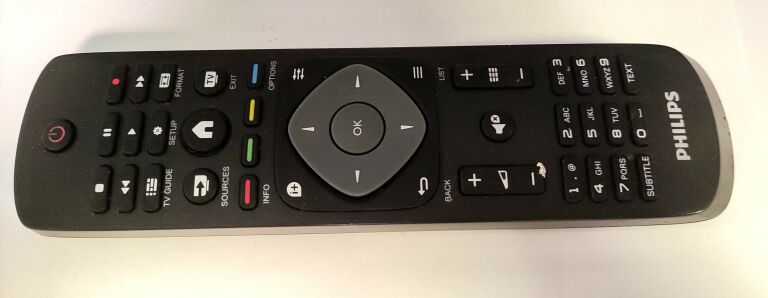 TELEWIZOR PHILIPS 24PFT5303/12+PILOT