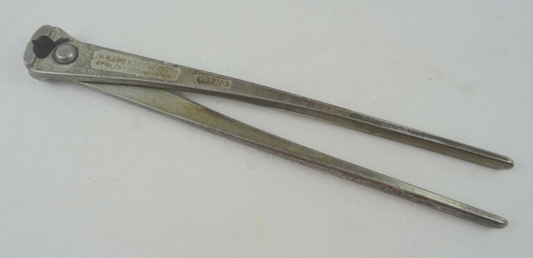 cegi-zbrojarskie-knipex-przechodnia-1-przasnysz