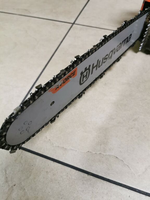 pila-husqvarna-242-xp-okazja-stan-uzywany