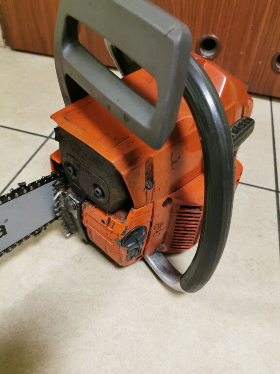 pila-husqvarna-242-xp-okazja-3-maja-10-myslenice-kotkiewicz-sj