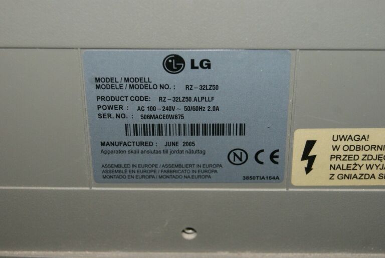 TELEWIZOR LG RZ-32LZ50 LCD TV 32'' + PILOT