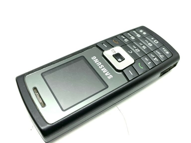KLASYCZNY SAMSUNG SGH-C450
