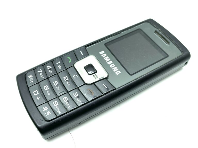 KLASYCZNY SAMSUNG SGH-C450