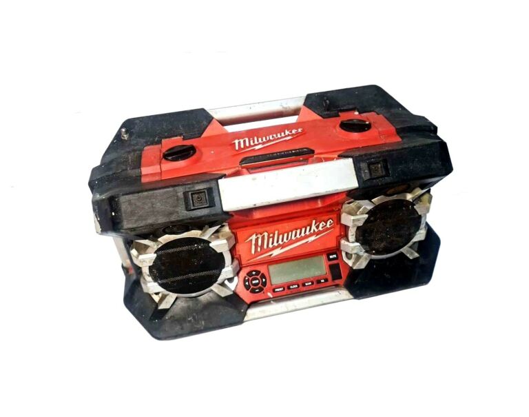 RADIO BUDOWLANE MILWAUKEE C12-28 DCR