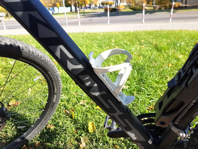 rower-kross-black-edition-94-29-gw-rozmiar-ramy-19-cali