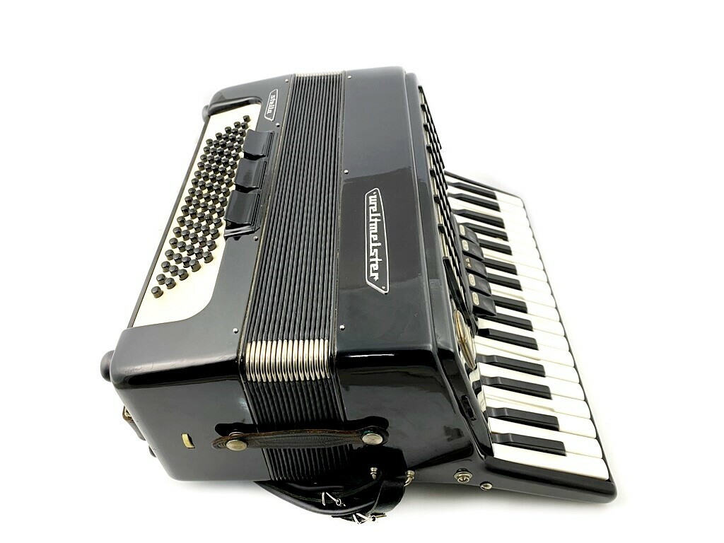 akordeon-weltmeister-stella-80-basow-product-id