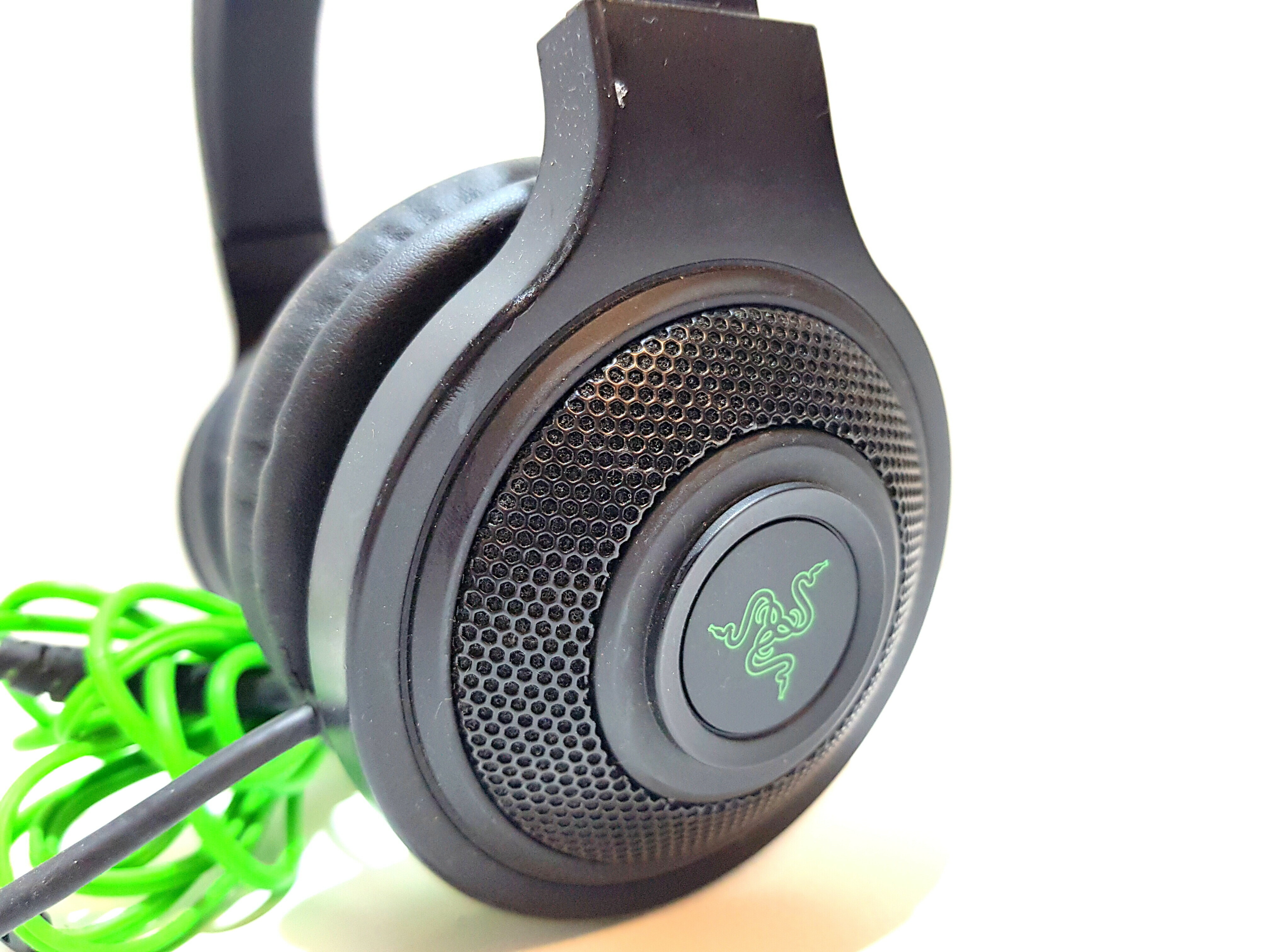 sluchawki-dla-gracza-razer-kraken-essential-kod-producenta-123456