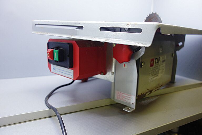 pila-stolowa-warto-kod-producenta-1234