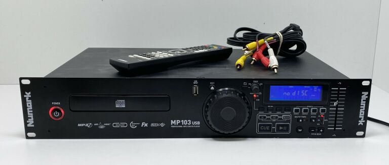 ODTWARZACZ NUMARK MP103USB + AKCESORIA
