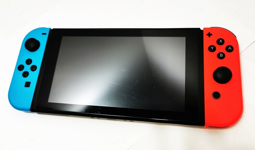 konsola-nintendo-switch-komplet-gwarancja-kolor-czarny