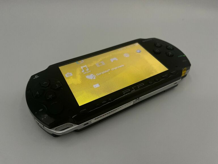 konsola-psp-zestaw-stan-uzywany