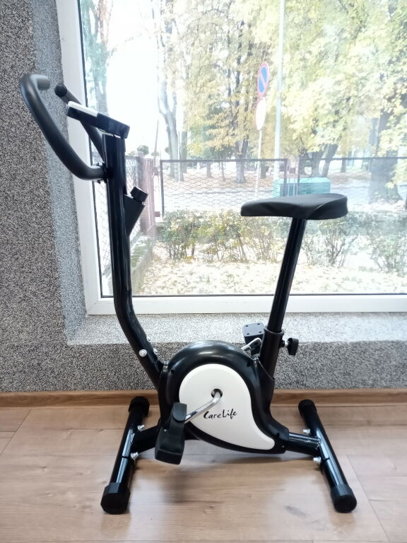 rowerek-treningowy-carelife-es-8005-niepodleglosci-26-czechowice-sc