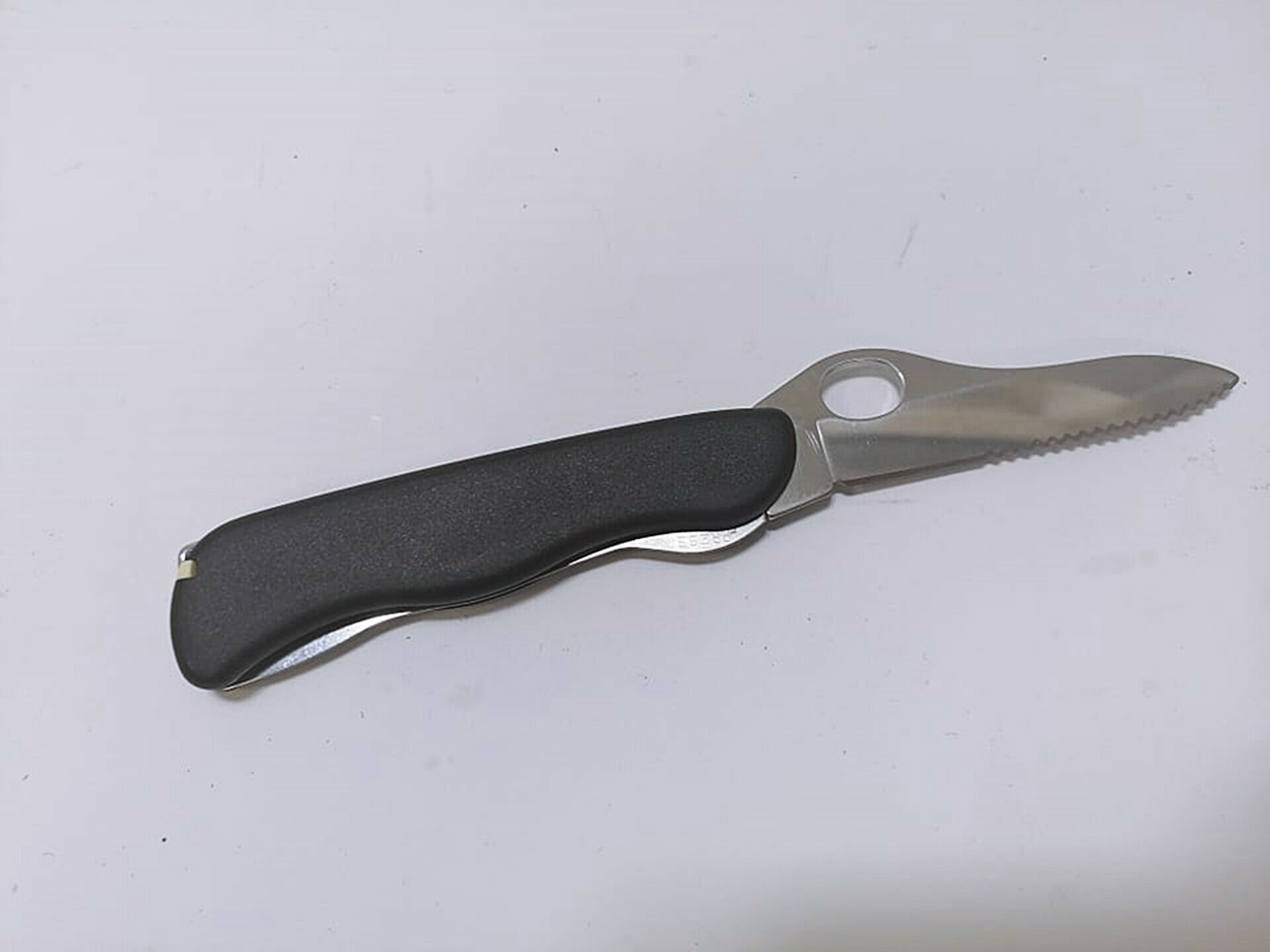 viktorinox-de-gm-9305297-szwajcarski-skladany-noz-stan-uzywany