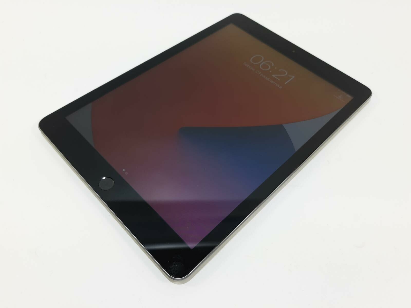 tablet-apple-ipad-6-gen-2018-a1893-32-gb-stan-uzywany