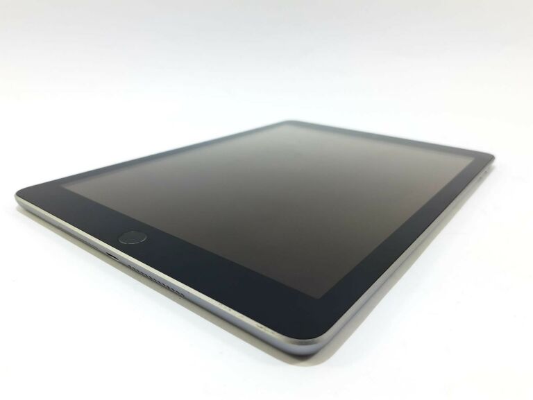 tablet-apple-ipad-6-gen-2018-a1893-32-gb-ean-190198648877