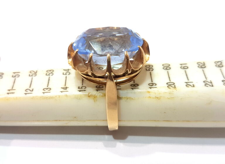 zloty-pierscionek-z-duzym-oczkiem-1095g-583-r17-proba-zlota-585