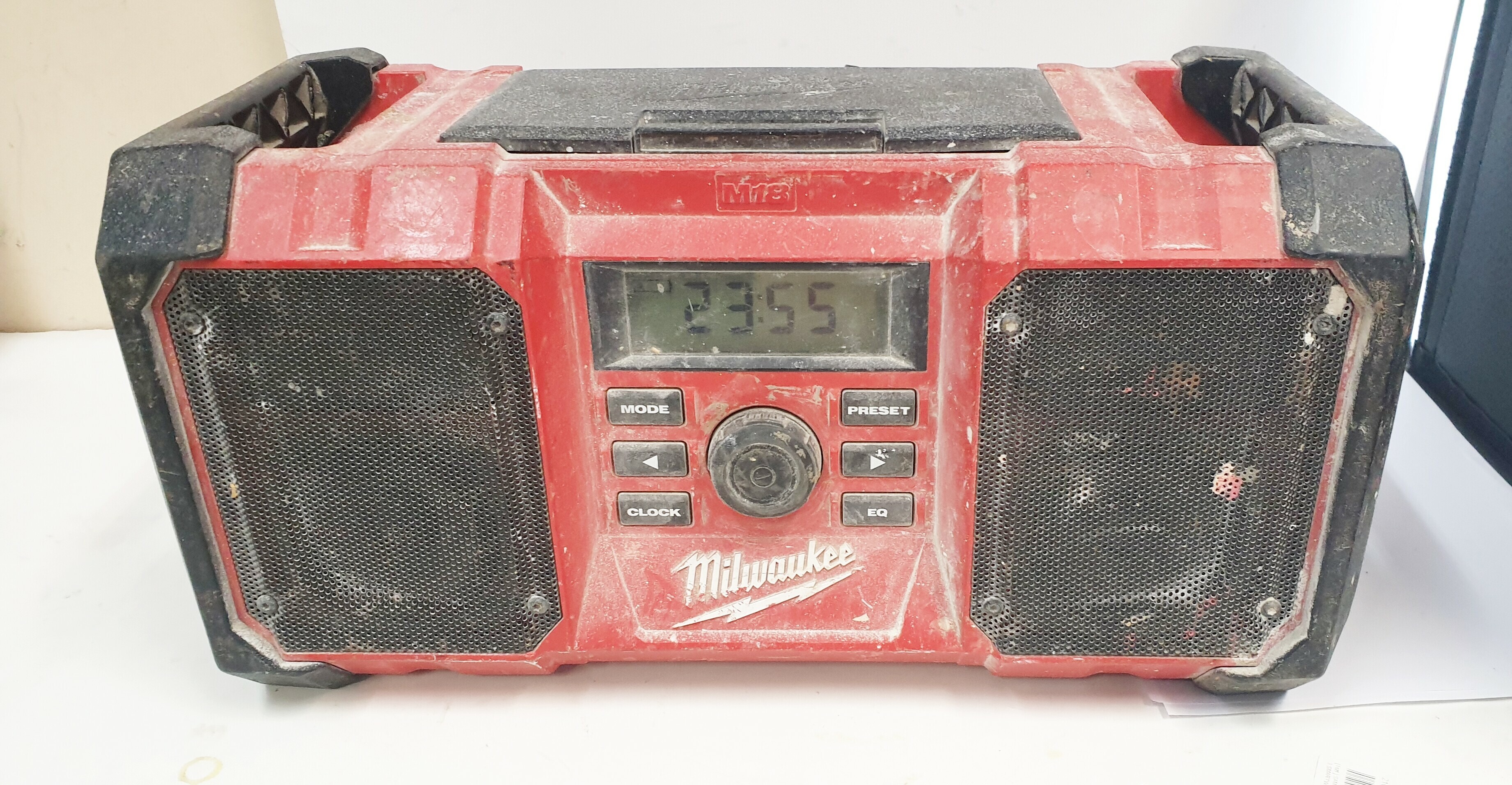 radio-budowlane-milwaukee-m18-jsr-dab-stan-uzywany