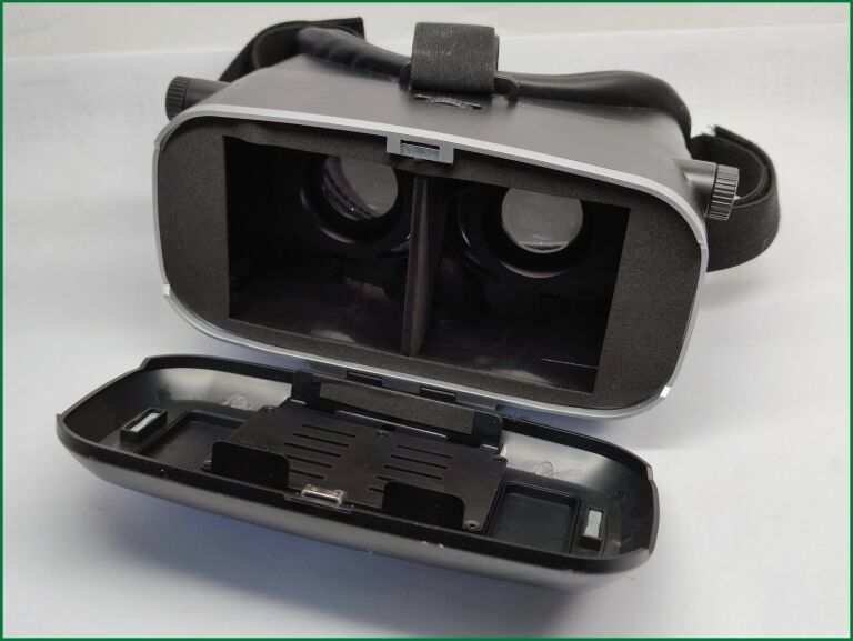 GOGLE VR ISY IVR 1000