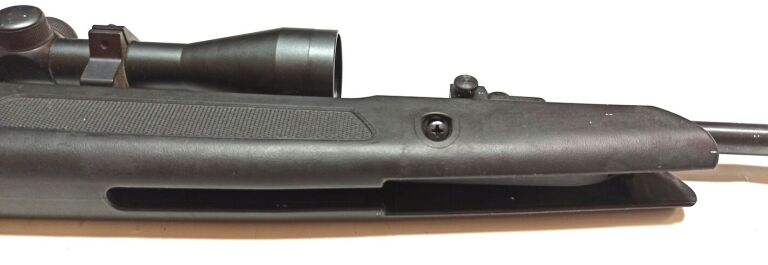 WIATRÓWKA HATSAN STRIKER EDGE + LUNETA 3-9X40