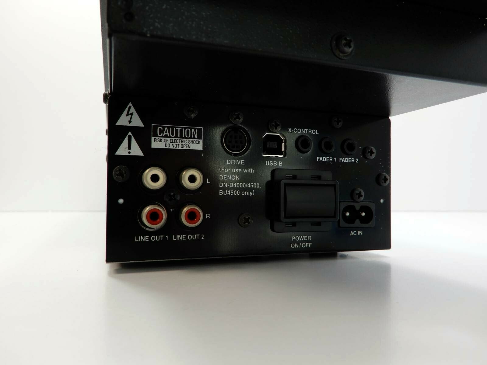 kontroler-dj-denon-dn-hc5000-ean-4582116366837