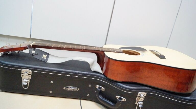 gitara-pengano-pf30-piotrkowska-53-opoczno-unico