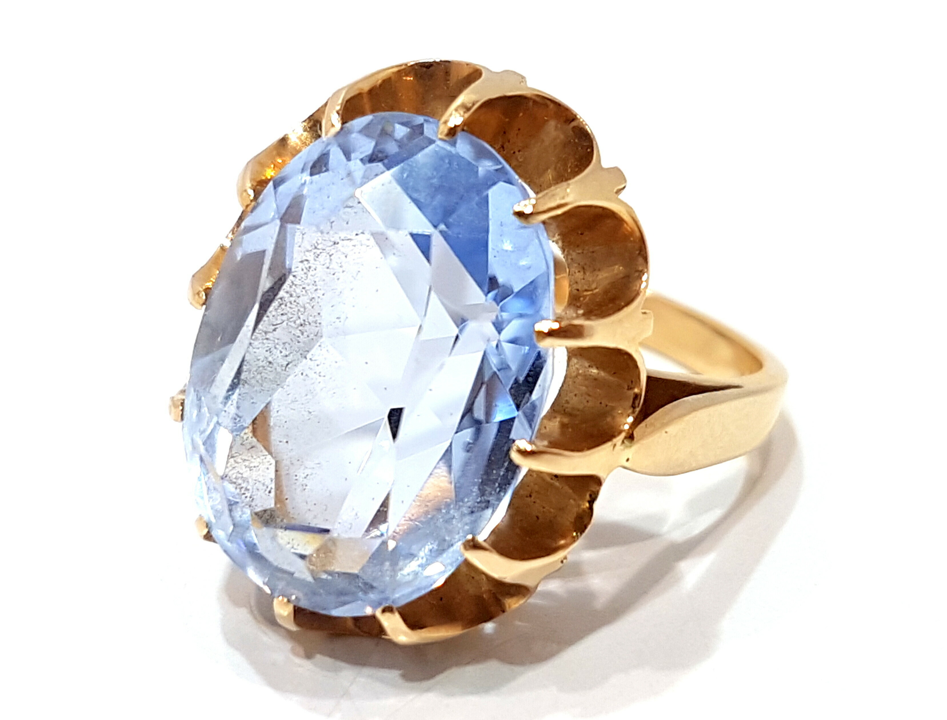 zloty-pierscionek-z-duzym-oczkiem-1095g-583-r17-slowackiego-5b-lubartow