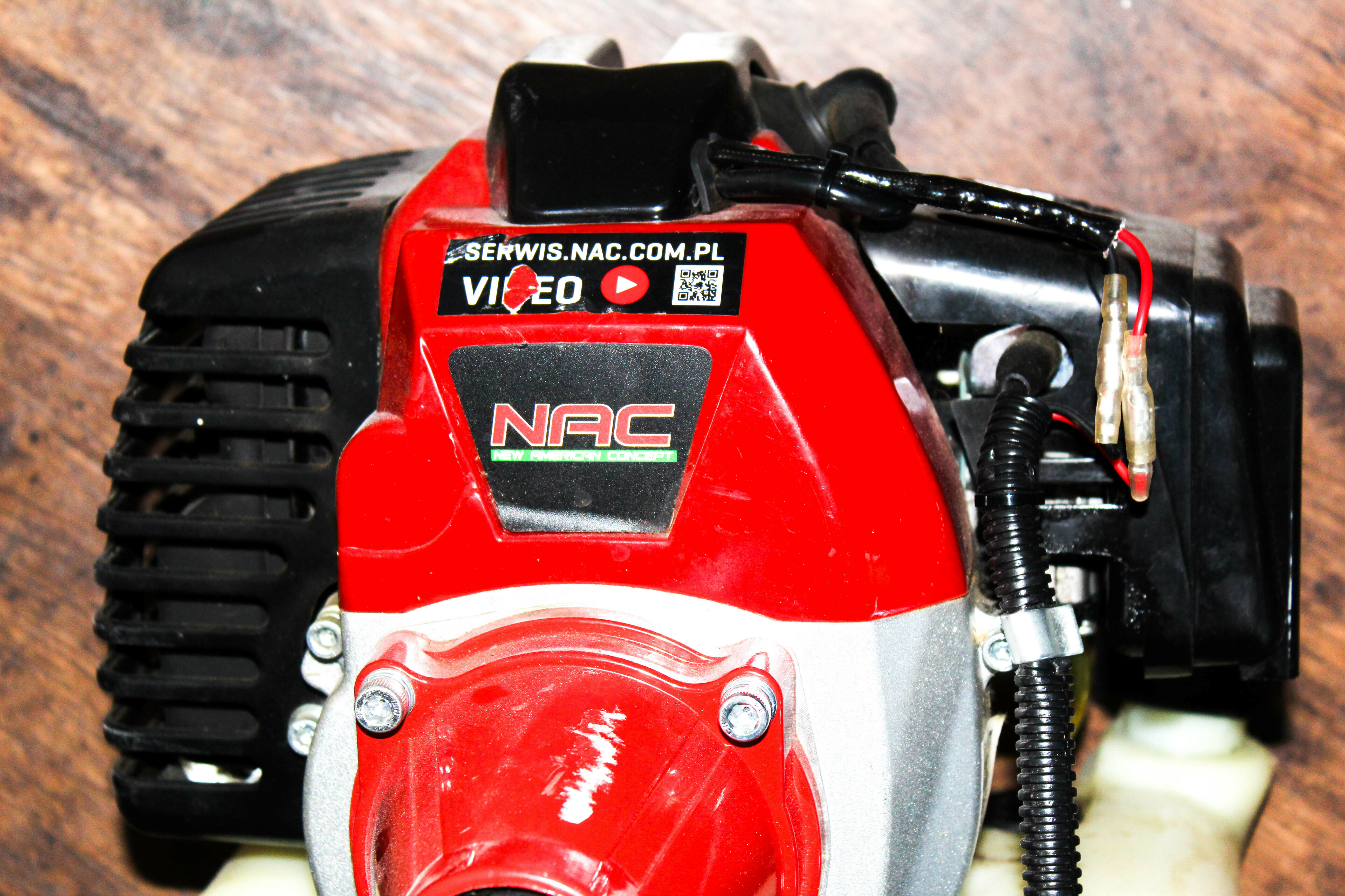 wykaszarka-kosa-spalinowa-nac-bp427ca-t-17km-szerokosc-koszenia-42