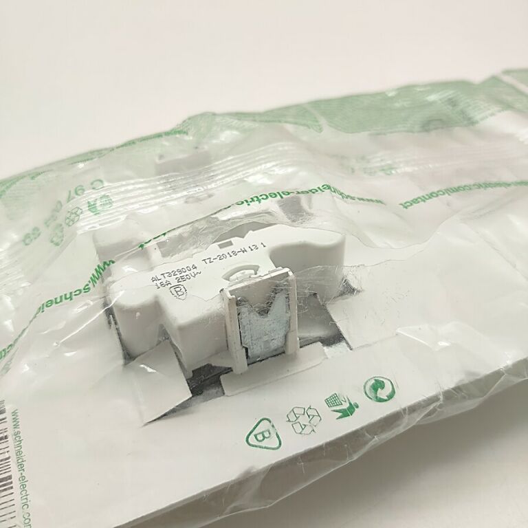 GNIAZDO PODWÓJNE SCHNEIDER ELECTRIC ASFORA Z