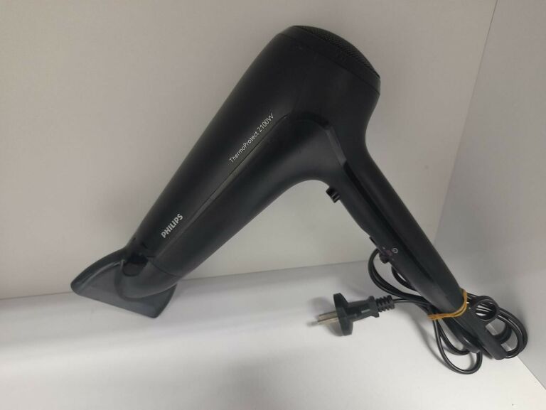 suszarka-philips-thermoprotect-hp823000-boleslawa-chrobrego-8-pszczyna-sc