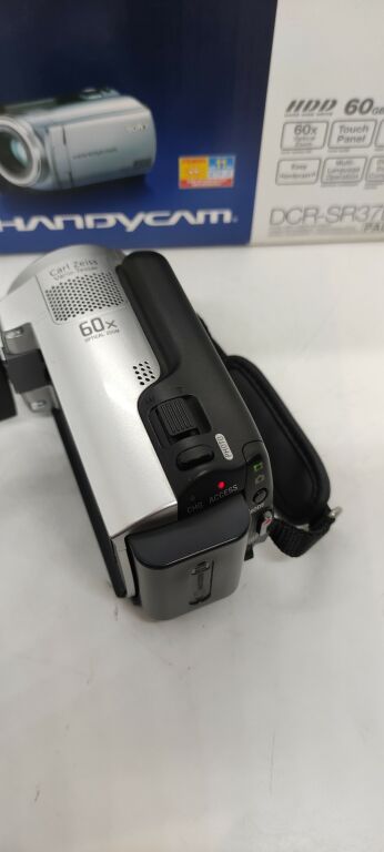 Sony Handycam DCR-PC53E - Caméscope - 800 kilopixel