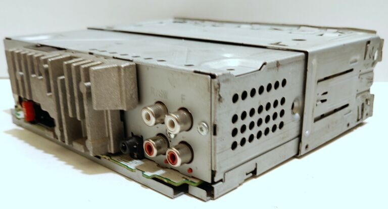 radio-pioneer-mvh-150ui-rodzaj-akcesoryjny