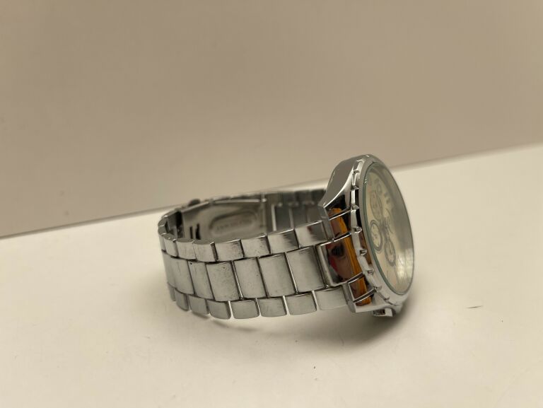 zegarek-meski-hd-na-bransolecie-wroclaw-marka-inna-marka