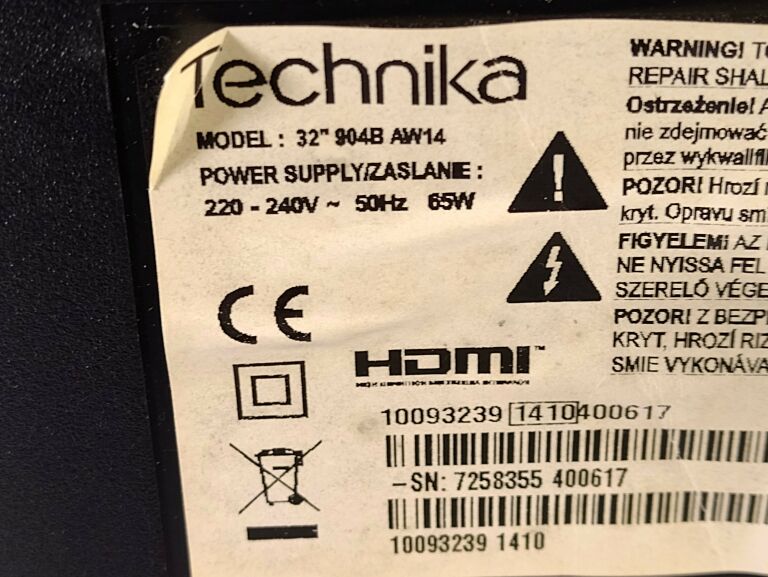 TELEWIZOR TECHNIKA 32" 904B AW14 + PILOT