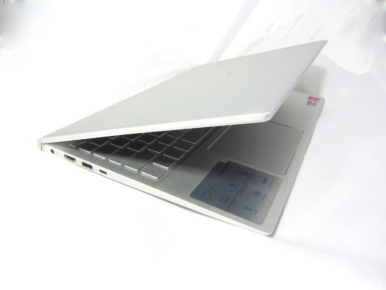 LAPTOP DELL INSPIRON 5505 + ŁADOWARKA