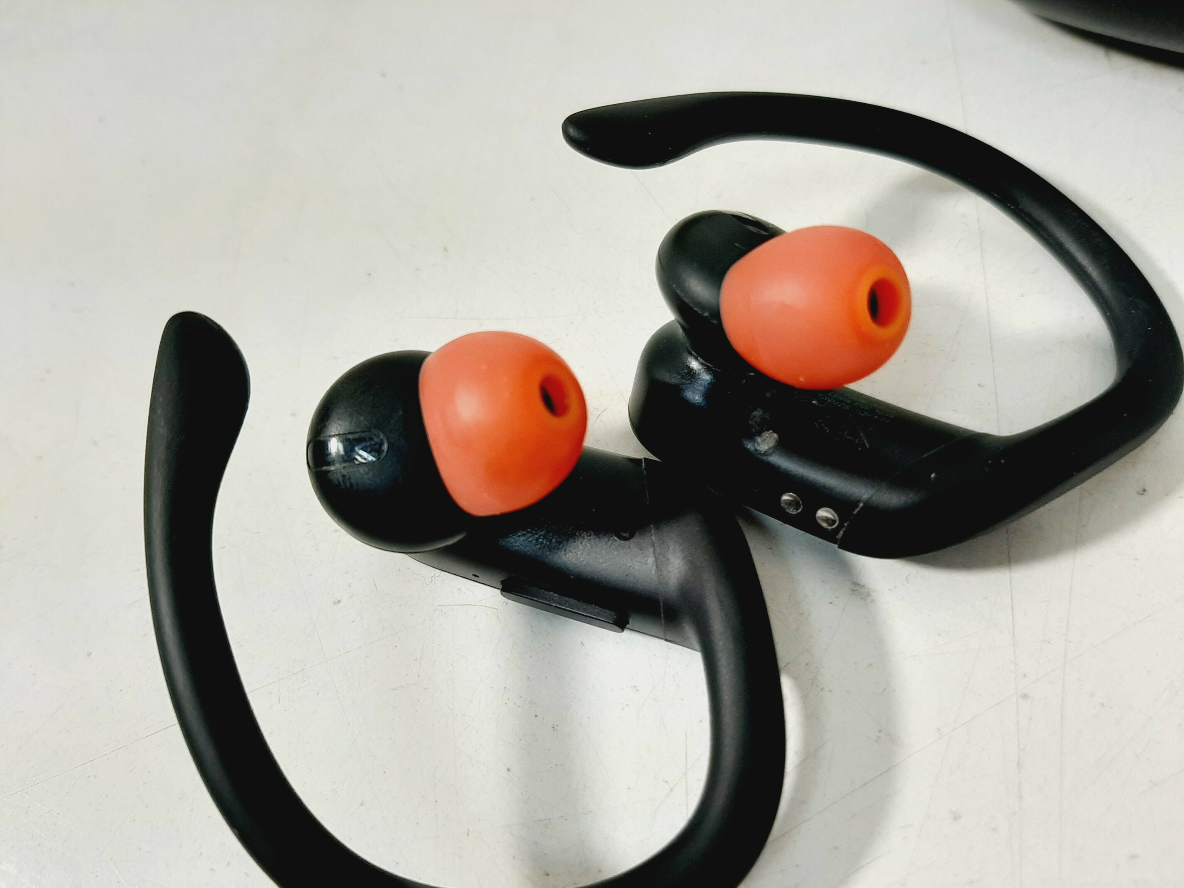 sluchawki-beats-apple-powerbeats-pro-a2047-a2048-model-powerbeats-pro