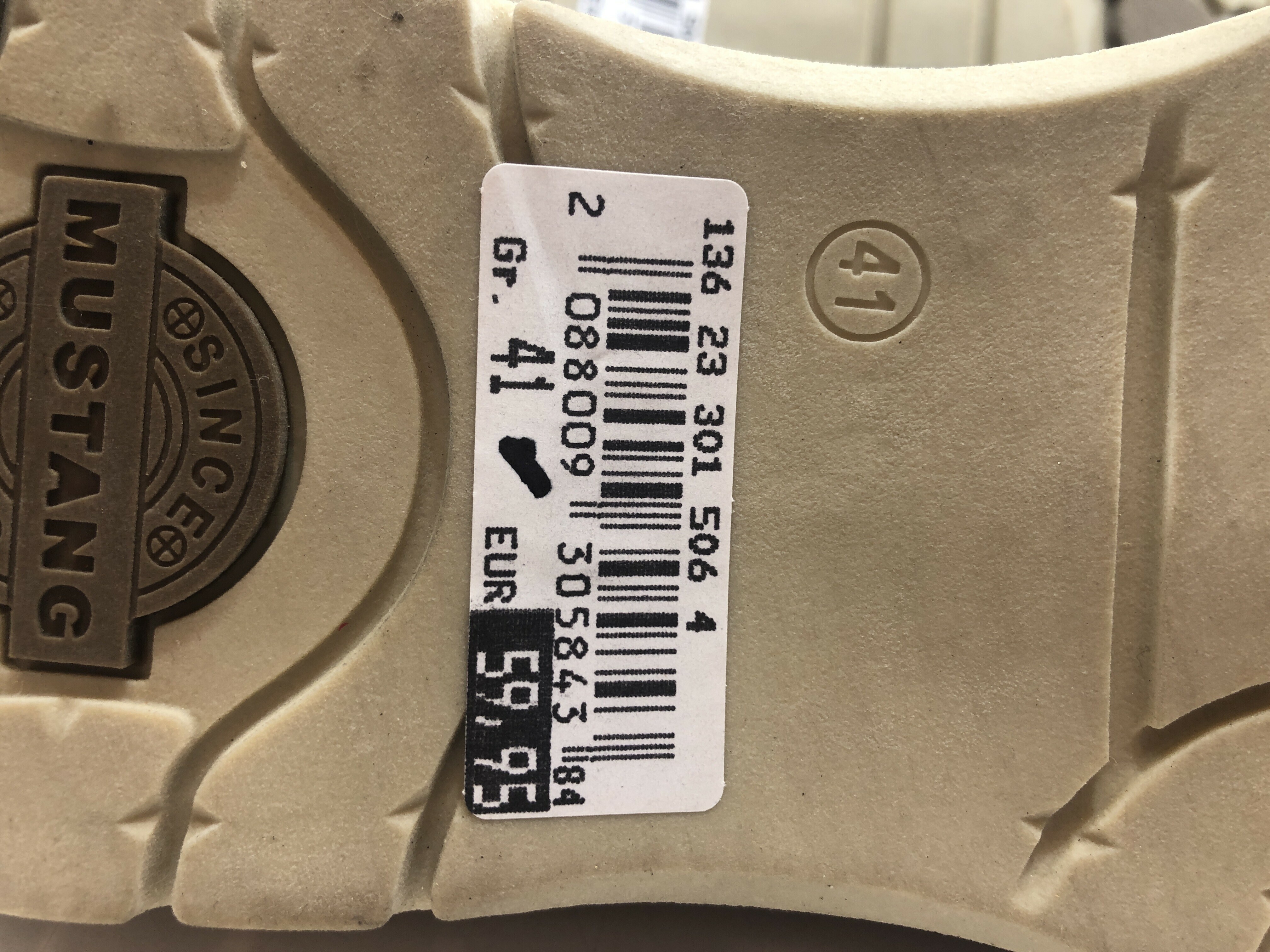 buty-mustang-since-1932-m5-9058-r41-okazja-casual-na-co-dzien