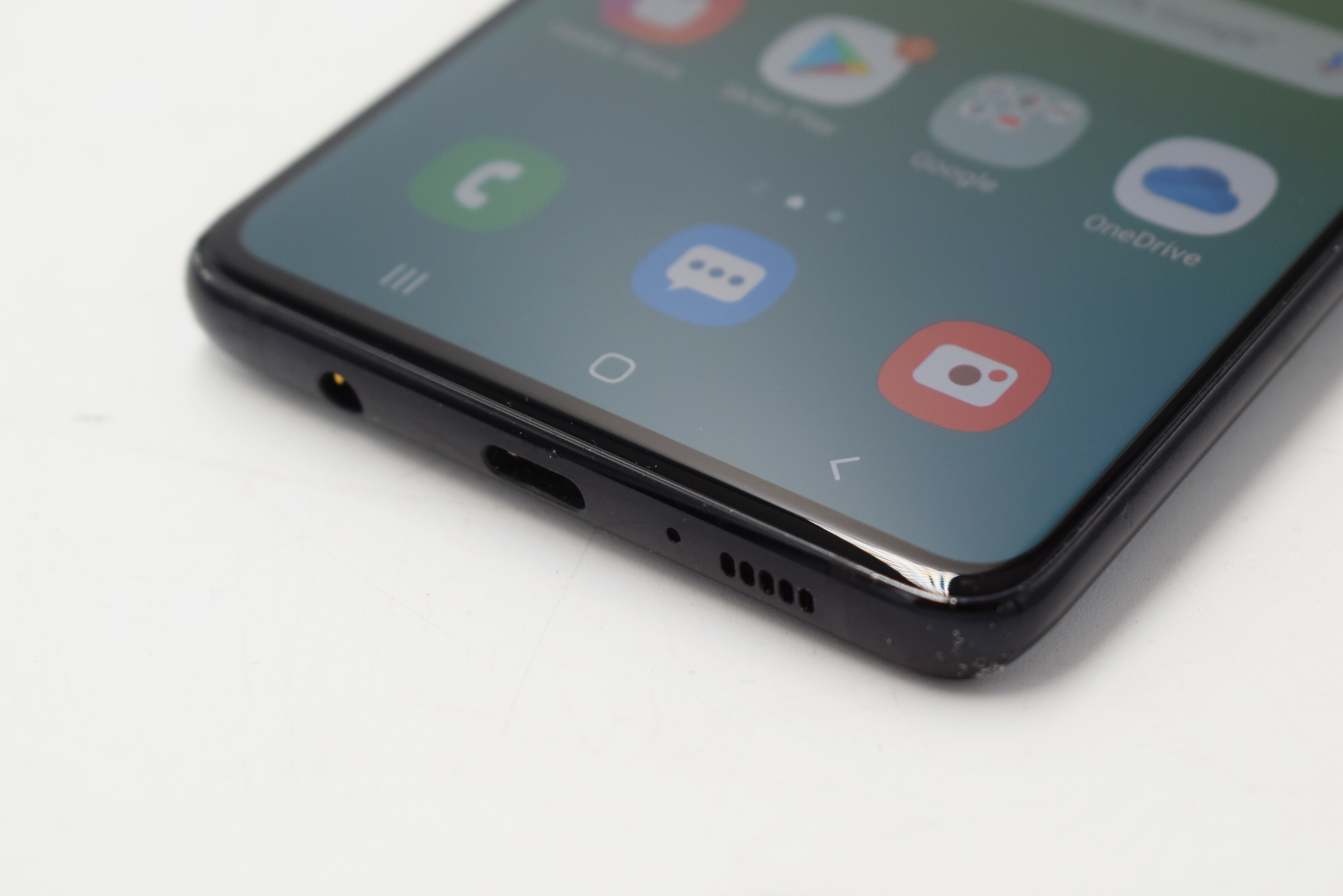 samsung-galaxy-a51-5g-6128-gb-a516b-plus-gsm-stan-uzywany