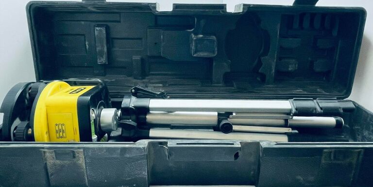 POZIOMICA LASEROWA OBROTOWA MPL001 COVAL