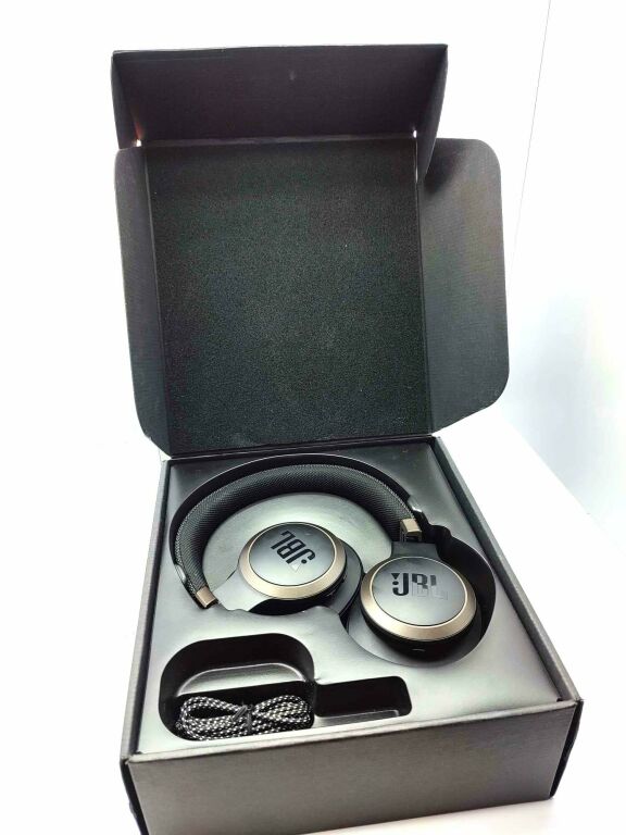 SŁUCHAWKI JBL LIVE 650BTNC