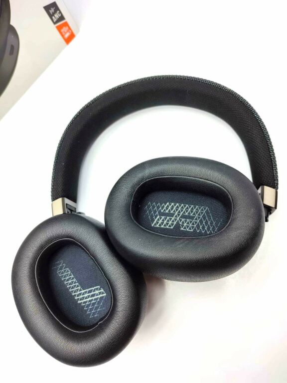 SŁUCHAWKI JBL LIVE 650BTNC