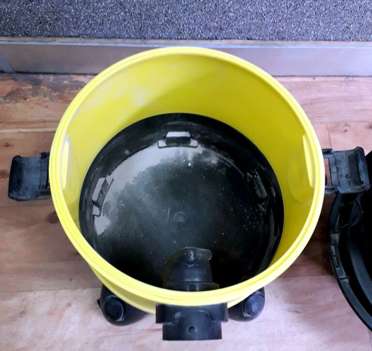 ODKURZACZ PARKSIDE PNTS 1300 F5 *BRAK RURY*