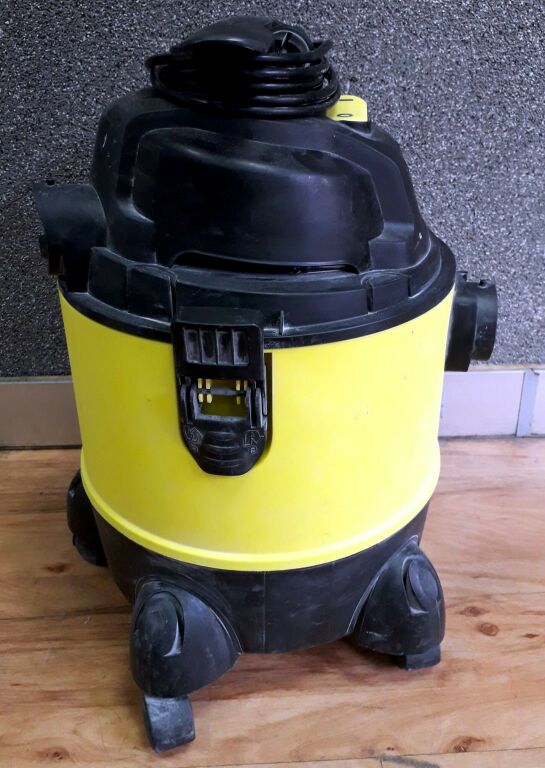 ODKURZACZ PARKSIDE PNTS 1300 F5 *BRAK RURY*