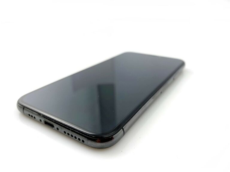 APPLE IPHONE XS 64 5,85" 64GB 12MPIX