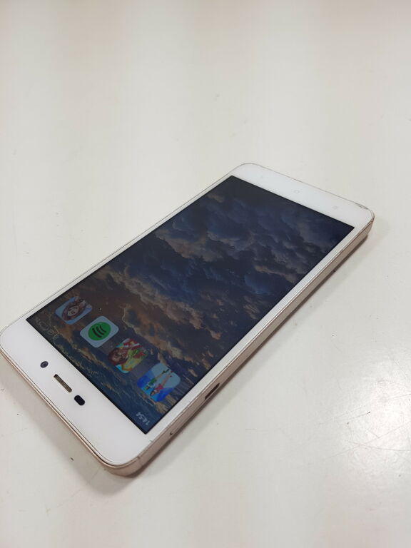 telefon-xiaomi-redmi-4a-typ-smartfon