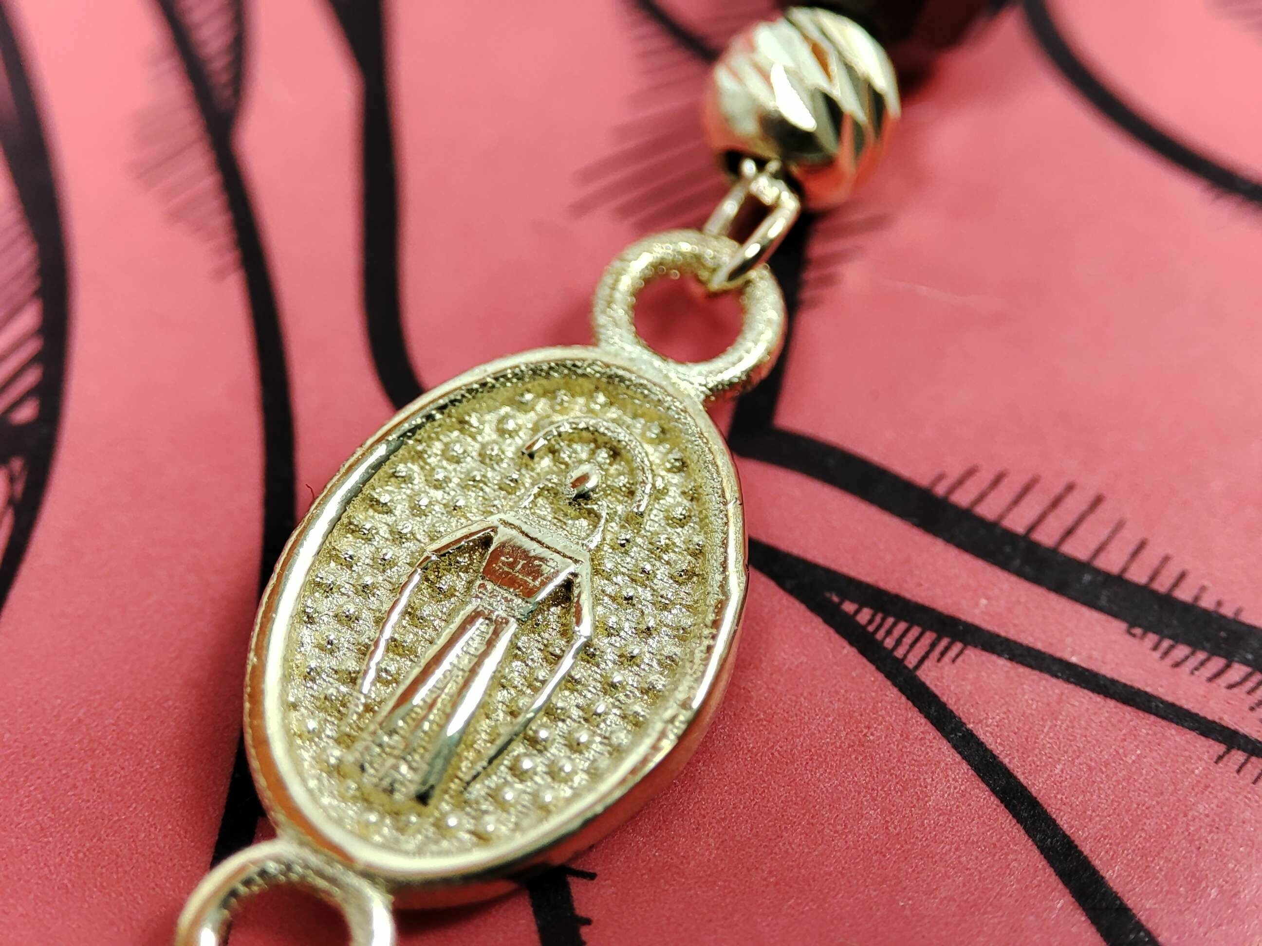 nowa-zlota-bransoletka-czarn-zlot-kuleczki-krzyzyk-material-15835-2