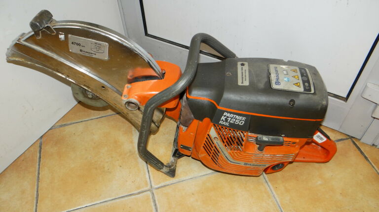 PRZECINARKA SPALINOWA HUSQVARNA K1250