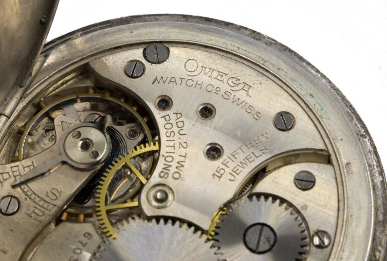 srebrny-zegarek-kieszonkowy-omega-7521541-srednica-koperty-50